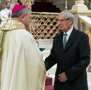 Egyházmegyei kitüntetéseket adott Felföldi László a plébániák világi munkatársainak Egyházmegyei kitüntetéseket adott Felföldi László a plébániák világi munkatársainak