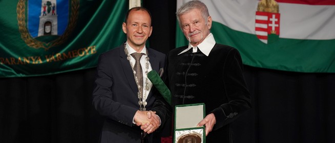Köszöntjük Baranya vármegye új díszpolgárát, dr. Papp Lajos szívsebészt! Köszöntjük Baranya vármegye új díszpolgárát, dr. Papp Lajos szívsebészt!