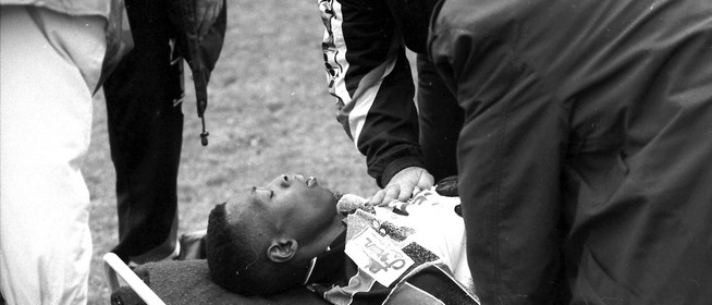 Mentő vitte el első pécsi meccsén a később olimpiai bajnok nigériai focistát