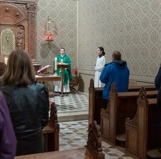 Janus Pannoniusra emlékeztek a humanista költő, néhai pécsi püspök sírjánál