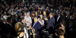 Orbán Viktor Mohácson: hadüzenet a befagyasztott orosz vagyonhoz való hozzápiszkálás