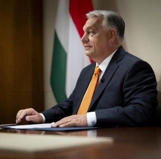 Orbán Viktor: 2026-ban arra kérek mandátumot, hogy kimaradjunk az európai háborúból