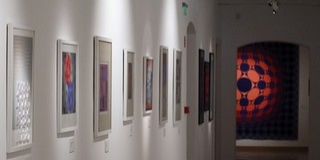 Megújult a Vasarely Múzeum Pécsen: eddig nem látott műveket is bemutatnak