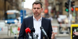 Vitézy Dávid Komlón: véget ér a vasútrombolás korszaka