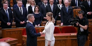Megválasztották az Országgyűlés elnökét a képviselők