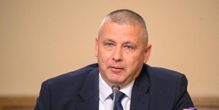 Ruszin-Szendi Romulusz: nem állítjuk vissza a hadkötelezettséget Ruszin-Szendi Romulusz: nem állítjuk vissza a hadkötelezettséget