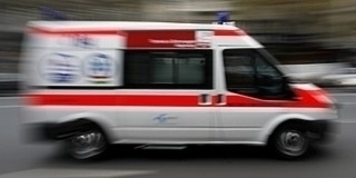 Fának ütközött egy autóbusz Pécs határában