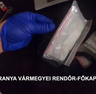 Három drogdílert kapcsoltak le a baranyai rendőrök egy akcióban - Videó!