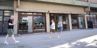 Ilyen volt a pécsi Casino, ahol pénzt nyerni nem lehetett, mégis tódultak az emberek