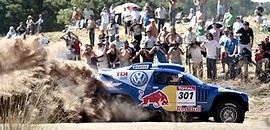 A ralivilágbajnok vezet a Dakaron