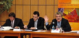 Elnapolva: nincs Wekler-utód Elnapolva: nincs Wekler-utód