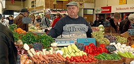 Tizennégyezer aláírás a pécsi Vásárcsarnokért