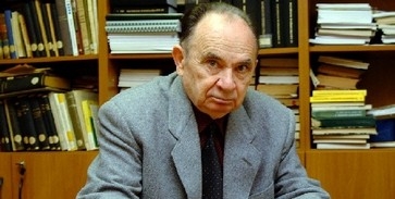 Kitüntették Andrásfalvy és Ádám professzort Kitüntették Andrásfalvy és Ádám professzort