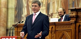 Gyurcsány ismét hazafiságra oktat