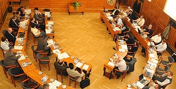 Közgyűlés: maradnak, 20-17 a nemnek Közgyűlés: maradnak, 20-17 a nemnek