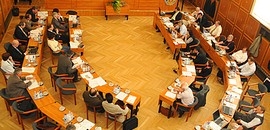 Közgyűlés: maradnak, 20-17 a nemnek Közgyűlés: maradnak, 20-17 a nemnek