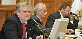 Leőwey-költözés: szenátusi igen
