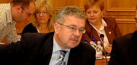 Ösztöndíjutalási ügy: haladék a PTE-hallgatóknak