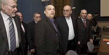 Orbáni nem a Reformszövetségre