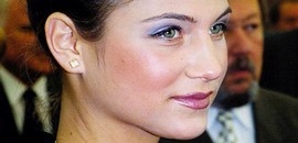 Laky Zsuzsit órákig vallatták Laky Zsuzsit órákig vallatták
