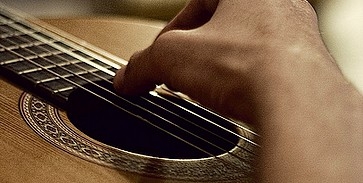 Piazzola és Paganini klasszikus gitáron Piazzola és Paganini klasszikus gitáron