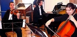 Haydn-muzsika „kétszáz húron Haydn-muzsika „kétszáz húron