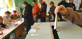 Népszavazás: lesz-e 13 ezer aláírás? Népszavazás: lesz-e 13 ezer aláírás?
