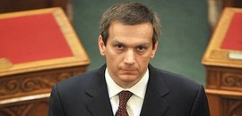 Miniszterelnökké válaszották Bajnait Miniszterelnökké válaszották Bajnait
