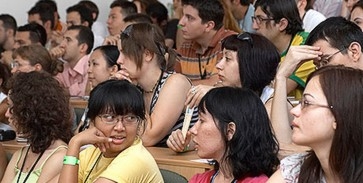 Mire jó az első Bologna-diploma? Mire jó az első Bologna-diploma?