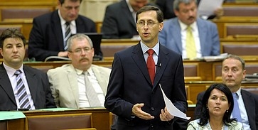 Varga: újabb adóemelésről döntöttek Varga: újabb adóemelésről döntöttek