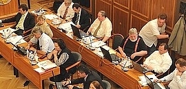 Nem állnak szóba Péccsel a bankok Nem állnak szóba Péccsel a bankok
