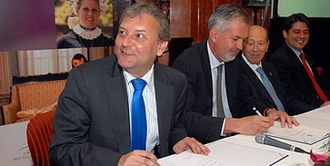 Hiller gyors döntéseket vár Pécstől Hiller gyors döntéseket vár Pécstől
