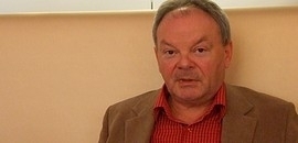 Simonék másképp kapják a pénzt