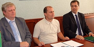 Tudásközpont: végre aláírták Tudásközpont: végre aláírták