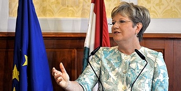 Szili: erősíteni kell hazánk szerepét Szili: erősíteni kell hazánk szerepét