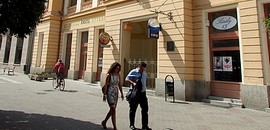 A HM nem újítja fel a tiszti kaszinót A HM nem újítja fel a tiszti kaszinót