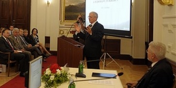 Konferencia a magyar nyelvről Konferencia a magyar nyelvről