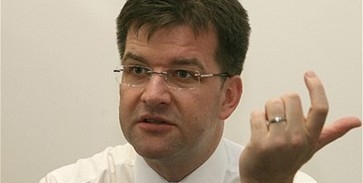 Miroslav Lajcák: nincs alternatíva Miroslav Lajcák: nincs alternatíva