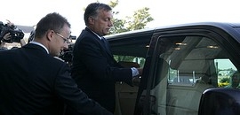Fidesz: saját lábára állítjuk az országot