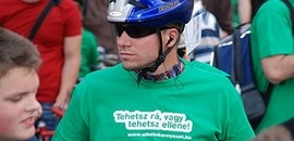 Kritikus Tömeg: a kicsikre is gondolnak