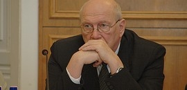 Ternák prof. előadása a H1N1-ről Ternák prof. előadása a H1N1-ről