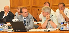 Egymásnak esett Gonda és Juhász
