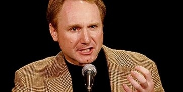 Dan Brown sosem akart író lenni Dan Brown sosem akart író lenni