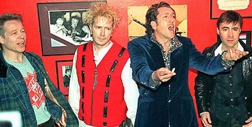 Fagyigyártót perelne be a Sex Pistols Fagyigyártót perelne be a Sex Pistols