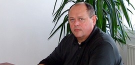 A kovácsműhelytől a hotelfeljesztésig A kovácsműhelytől a hotelfeljesztésig