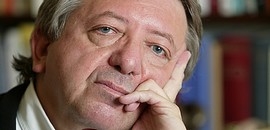 Pécsett olvas fel Kornis Mihály