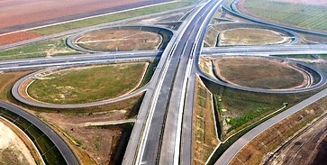 M6: a gépek már sztrádáznak M6: a gépek már sztrádáznak