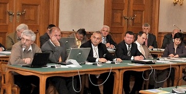 Kőkemény év előtt a Megyeháza is Kőkemény év előtt a Megyeháza is