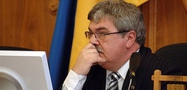 Mi lesz Péccsel? Csődveszélyben a költségvetés!
