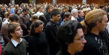 Az áldozatokra emlékeztek a PTE-n Az áldozatokra emlékeztek a PTE-n